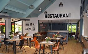 Ibis Abbeville